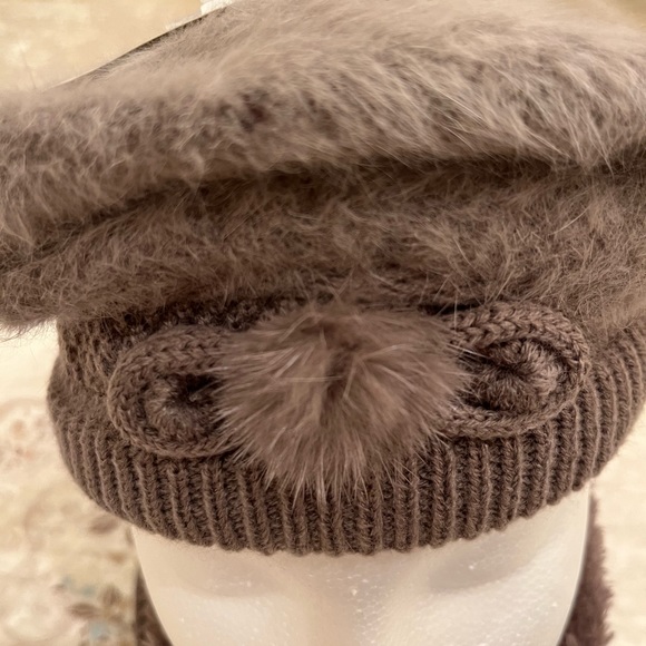 FAUX FUR BERET HAT AND NECK WARMER SET NWT - Picture 3 of 7
